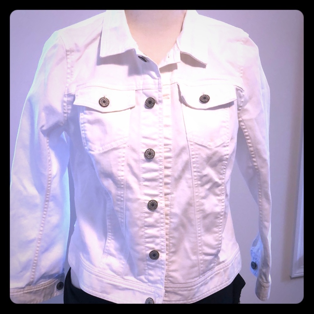 Like New Talbots Petites white denim jacket